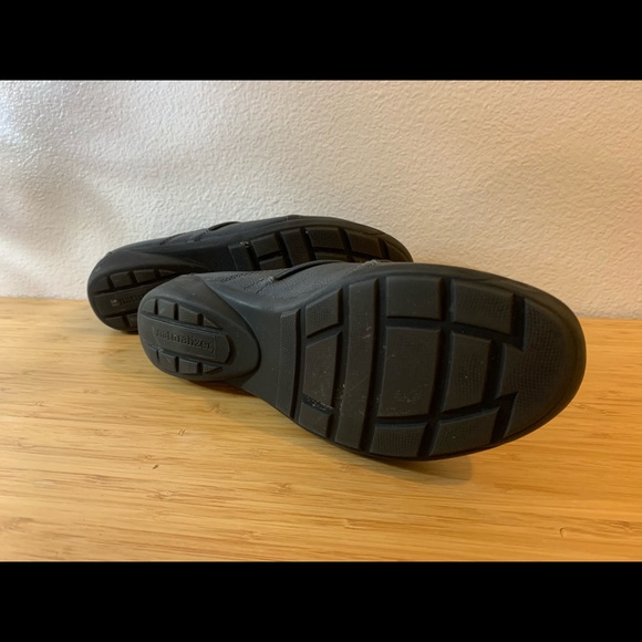 Naturalized. Black. Slip on. 8N. Maybe worn once. - Picture 3 of 4